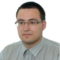 Tomasz Ziss Email