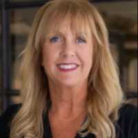 Noelle Employee Tracy Wray's profile photo