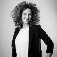 Martina Battistoni Email