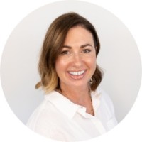 FiftyFlowers.com Employee Jennifer Barnard's profile photo