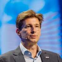 Björn Hoffmann Email