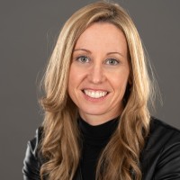 Commission Scolaire de l'Or-et-des-Bois Employee Julie Breton's profile photo
