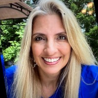 Ladle Employee Becky Ballard's profile photo