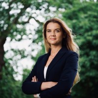 Hooke & MacDonald Employee Laura Azukaite's profile photo