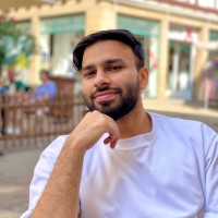FixDar Employee Humza Saleem's profile photo