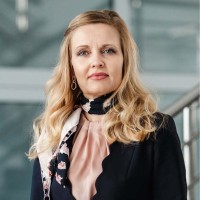 Mojca Kolmanic Email