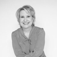 Paula Brooks Email & Phone Number
