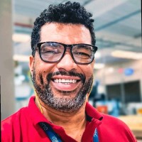 Marcio Andre Tavares Email