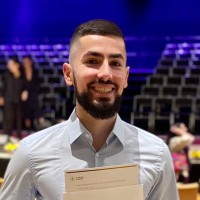 Arec Manoukian Email