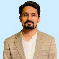 Kanwal Hafeez Email