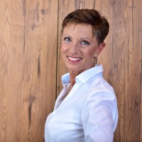 LLOYD Shoes Retail GmbH Employee Susanne Gillen's profile photo