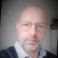 Chris van der Snickt Email & Phone Number