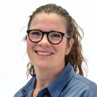 Henriette Løgstrup Email