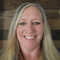 Lynne Lear's profile photo