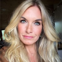 Lisa Smed Email