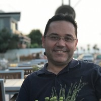 Yüksel Elibüyük Email