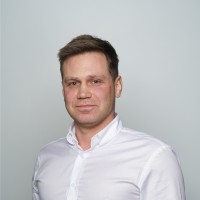 Robert Koper Email