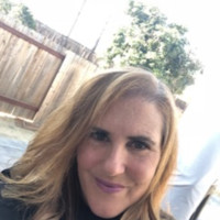 NALS Apartment Homes Employee Danelle Singleton's profile photo