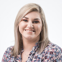 Kayleigh McLees Email & Phone Number