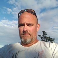 Fredrik Söderlund Email