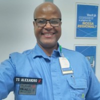 Alexandro MacHado Email