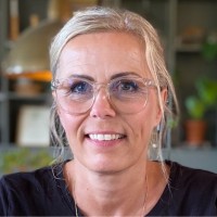 Helene Andersson Email