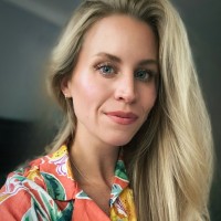 Chloe Barila Email