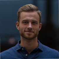 Lukas Grenstad Email