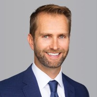 Cushman & Wakefield Employee Travis Ives's profile photo