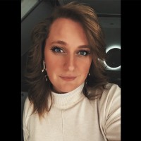 Nina Melebeck Email