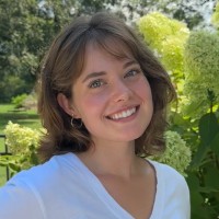 Stitchy Fish Employee Lauren Agnello's profile photo