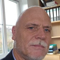 Ronald Grüneberg Email
