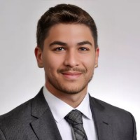Thiago Leal Email