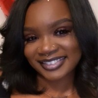 211 LA COUNTY Employee Courtney R.'s profile photo