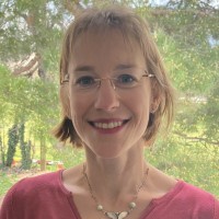 Eve Gauthier Email