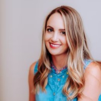 EngageMint Digital Employee Olivia Evans's profile photo