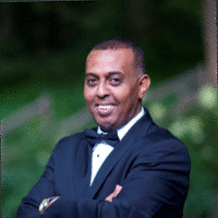 Intel Corporation Employee Aaron D Araya's profile photo