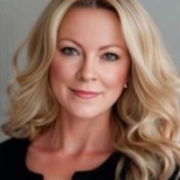 Daphne Elliott Email & Phone Number