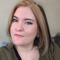 Amanda Tullis Email & Phone Number