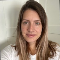 Lucinda Marshall Email & Phone Number