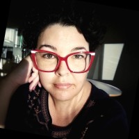 Karina Batista Email