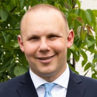 Sean West Email & Phone Number