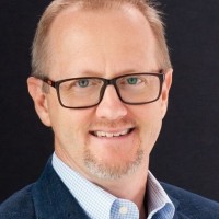 Chris Bee Email & Phone Number