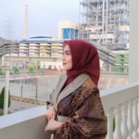 Trisnawati Putri Email