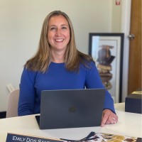 Emily dos Santos Email & Phone Number
