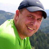 Mybullfrog.com Verizon Wireless Premium Retailer Employee Jim Allen's profile photo