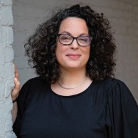Jennifer Segal Email & Phone Number