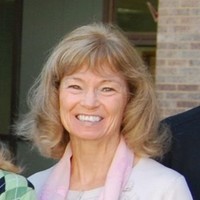 my own Employee Dina Pennington's profile photo