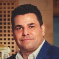 MONTE R. LEE AND COMPANY Employee Roberto Estrada's profile photo