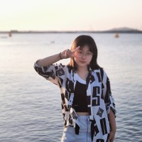 Yilia Lv Email